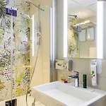 Hotell Ibis Styles Paris Marcel Sembat 3*