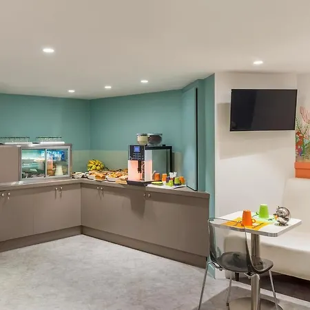 Ibis Styles Paris Marcel Sembat Hotel 3*