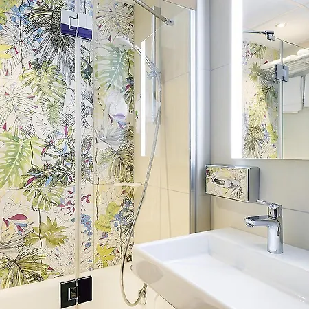 Ibis Styles Paris Marcel Sembat 3*