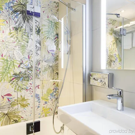 Hotel Ibis Styles Paris Marcel Sembat 3*