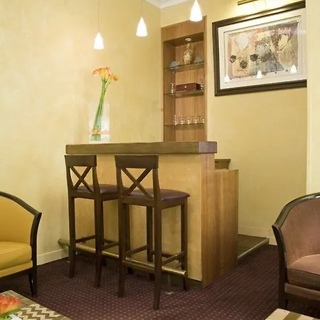 Otel Ibis Styles Paris Marcel Sembat 3*